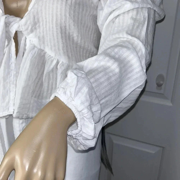 AE,peplum,front tie knot,peasant sleeves top, linen cotton,striped,NWT,striped - Picture 3 of 15